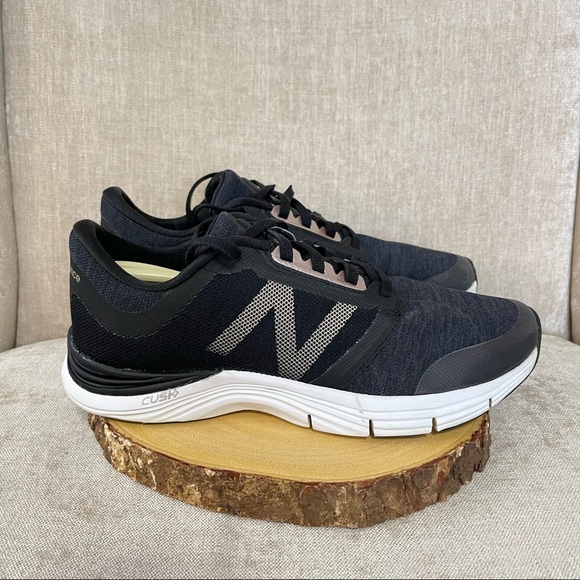 New Balance Women's WX715 Running Shoe - Picture 3 of 13